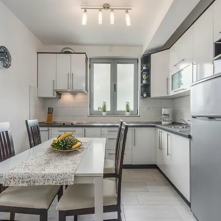 Kimi Apartman Rovinj