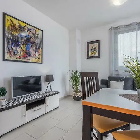 Apartament Kimi *